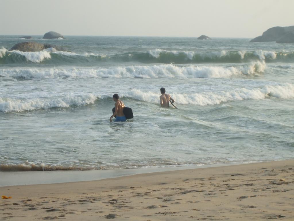 Kirinda Beach Resort, Yala Buitenkant foto
