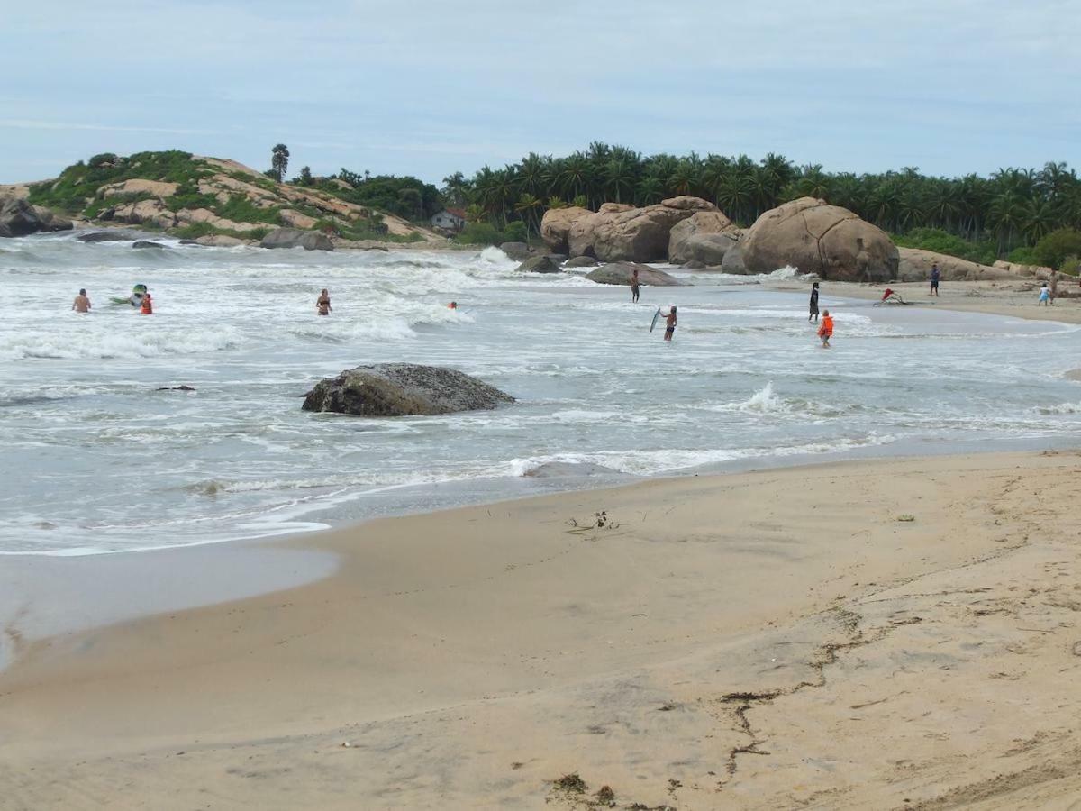 Kirinda Beach Resort, Yala Buitenkant foto