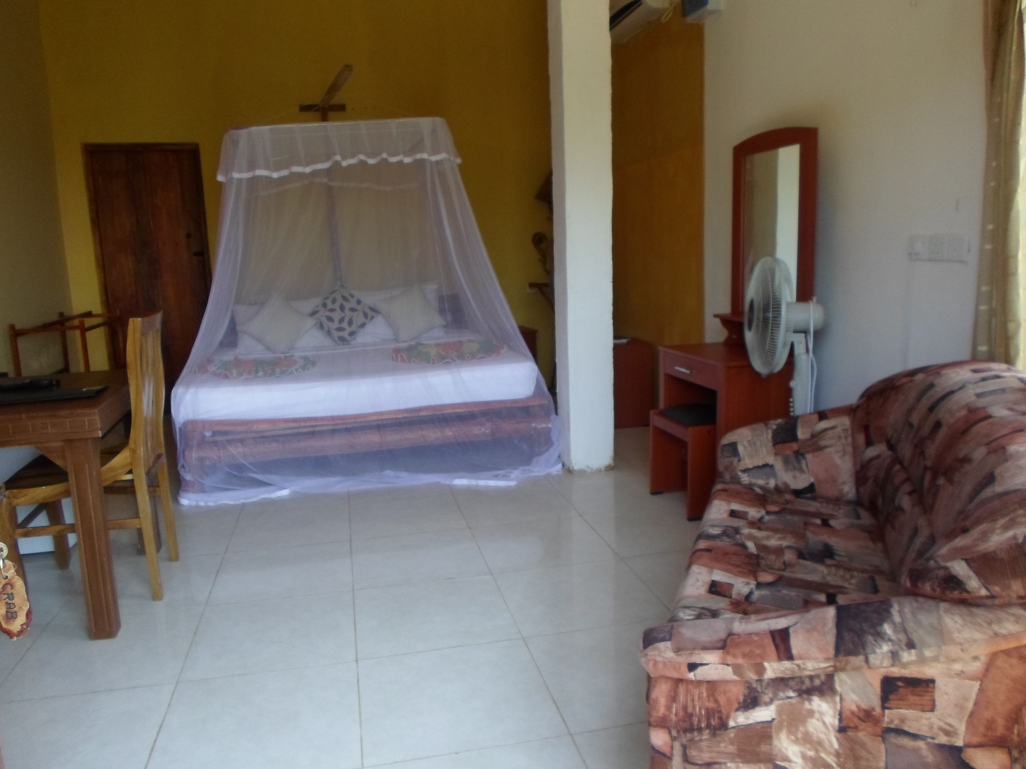 Kirinda Beach Resort, Yala Buitenkant foto