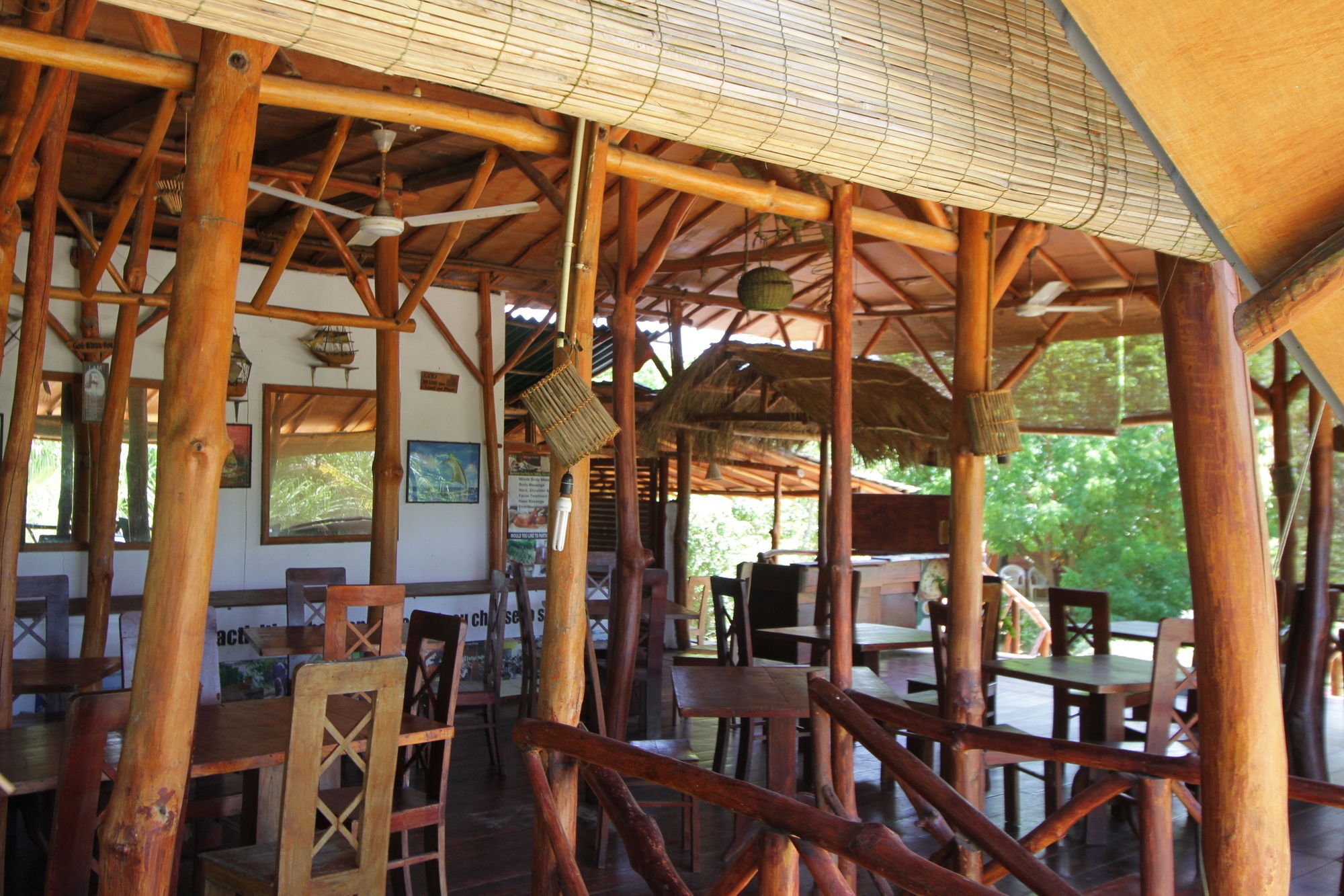 Kirinda Beach Resort, Yala Buitenkant foto
