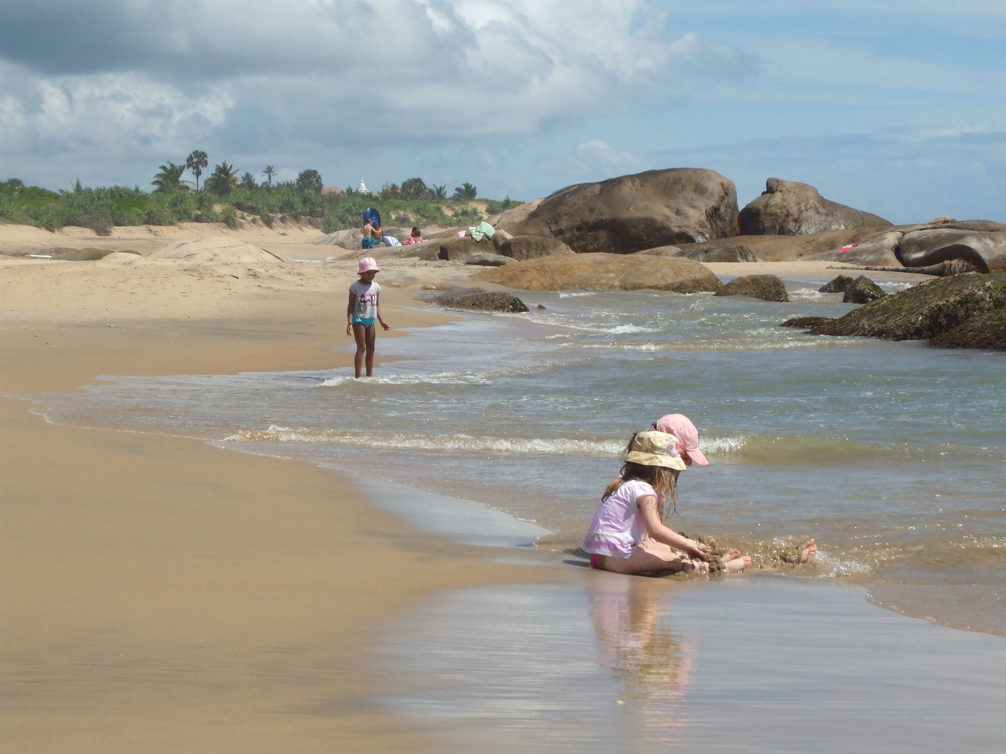 Kirinda Beach Resort, Yala Buitenkant foto